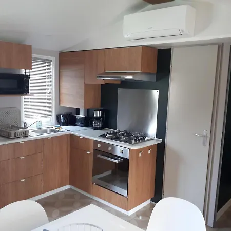 Mobil-home Climatisé Dans 4* Lège-Cap-Ferret